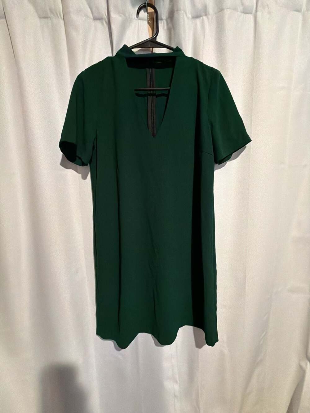 Zara Woman Green Choker V Neck Shift Mini Dress